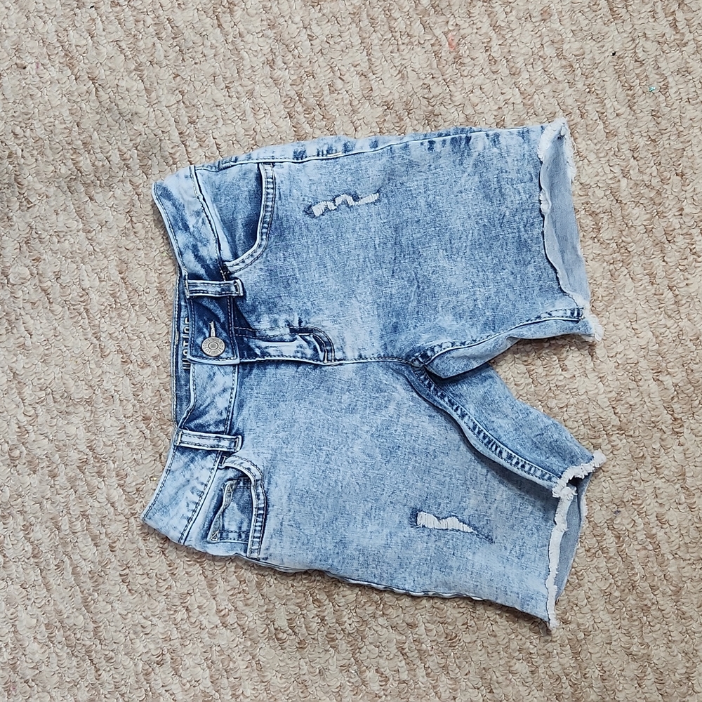 ☀️Justice Acid Wash Distressed Raw Hems Jean Shorts 8 Girls